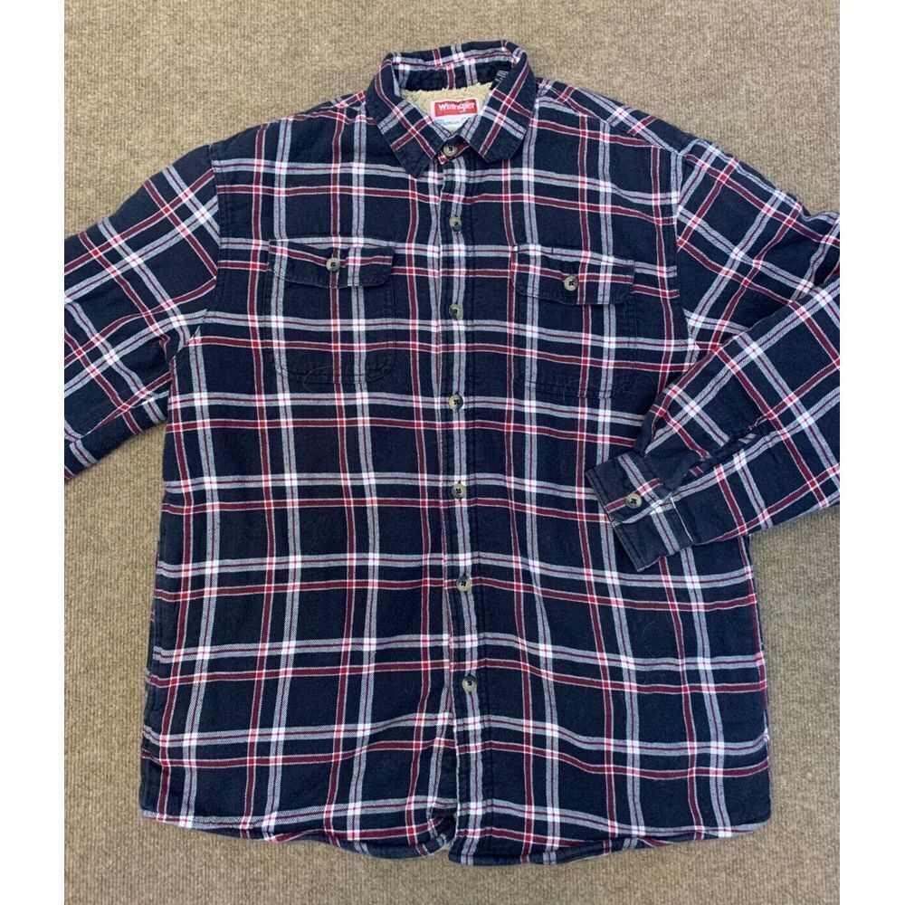 Wrangler Shirt Mens M Sherpa Lined Flannel Shacket Button Up Pockets Outdoor